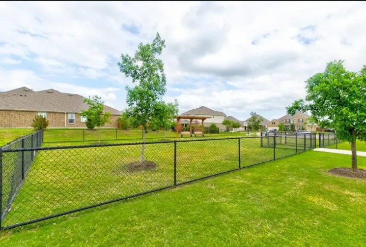 2409 Buelingo Lane Fort Worth TX 76131