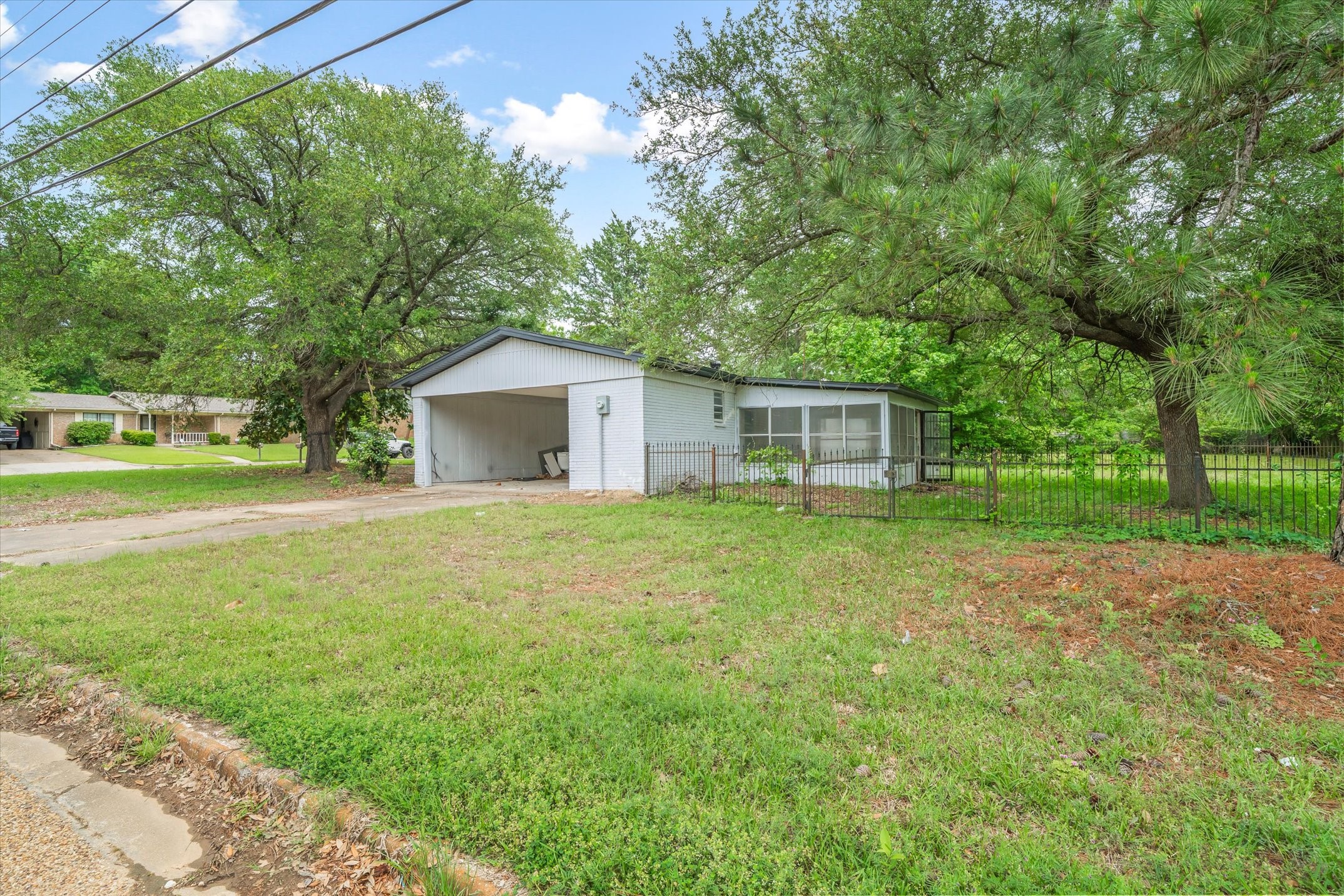 661 Sides Circle Canton TX 75103