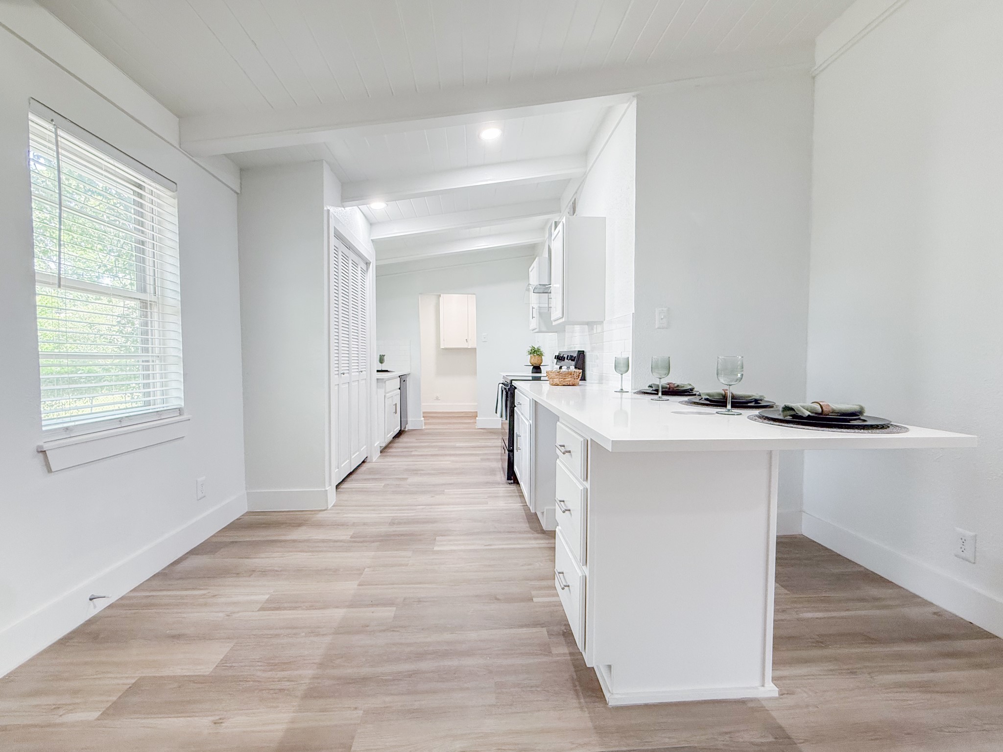 5808 Wales Avenue Fort Worth TX 76133
