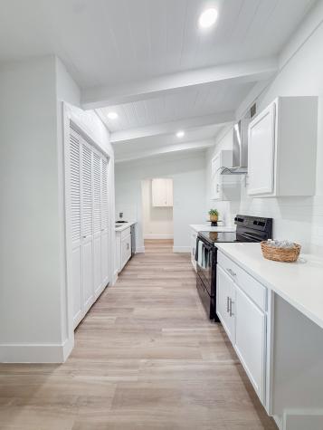 5808 Wales Avenue Fort Worth TX 76133