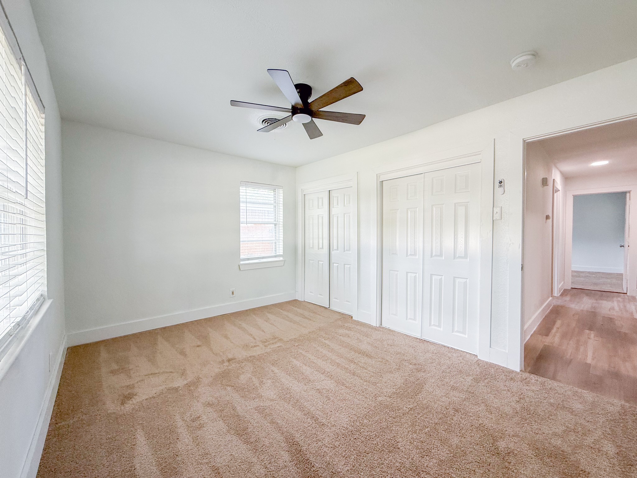 5808 Wales Avenue Fort Worth TX 76133