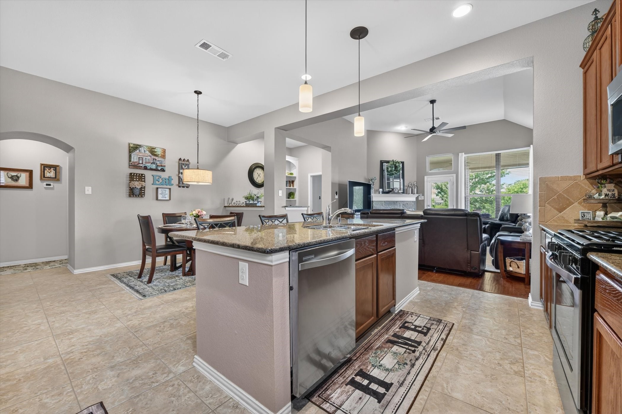9441 Side Saddle Trail Fort Worth TX 76131
