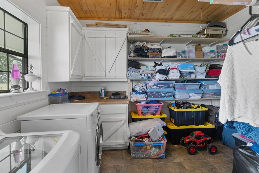 1671 Terry Lane Sherman TX 75092