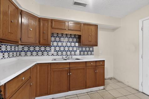 1109 Montclair Drive Garland TX 75040