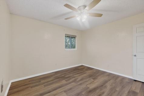 1109 Montclair Drive Garland TX 75040
