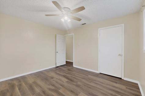 1109 Montclair Drive Garland TX 75040