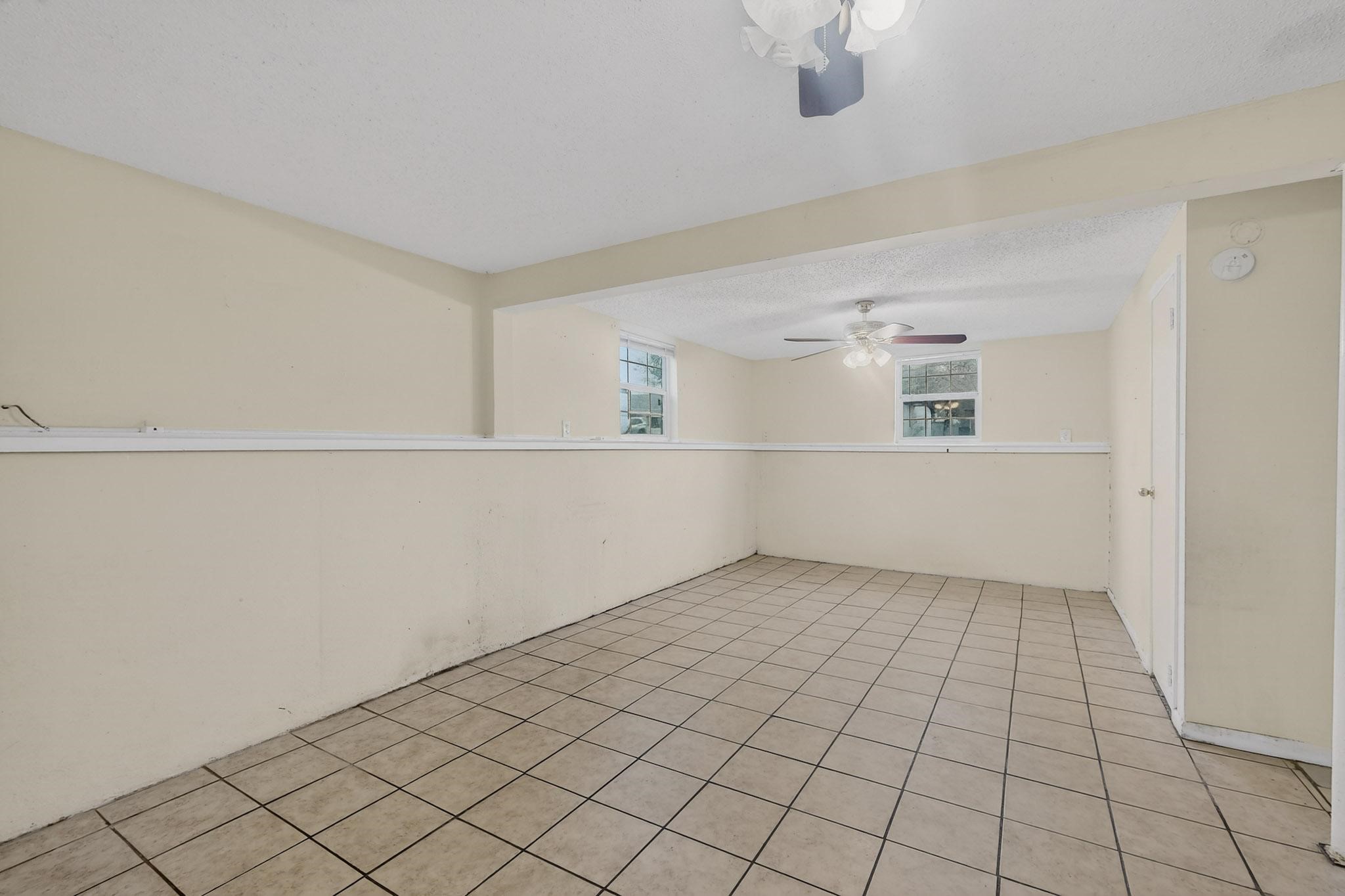 1109 Montclair Drive Garland TX 75040