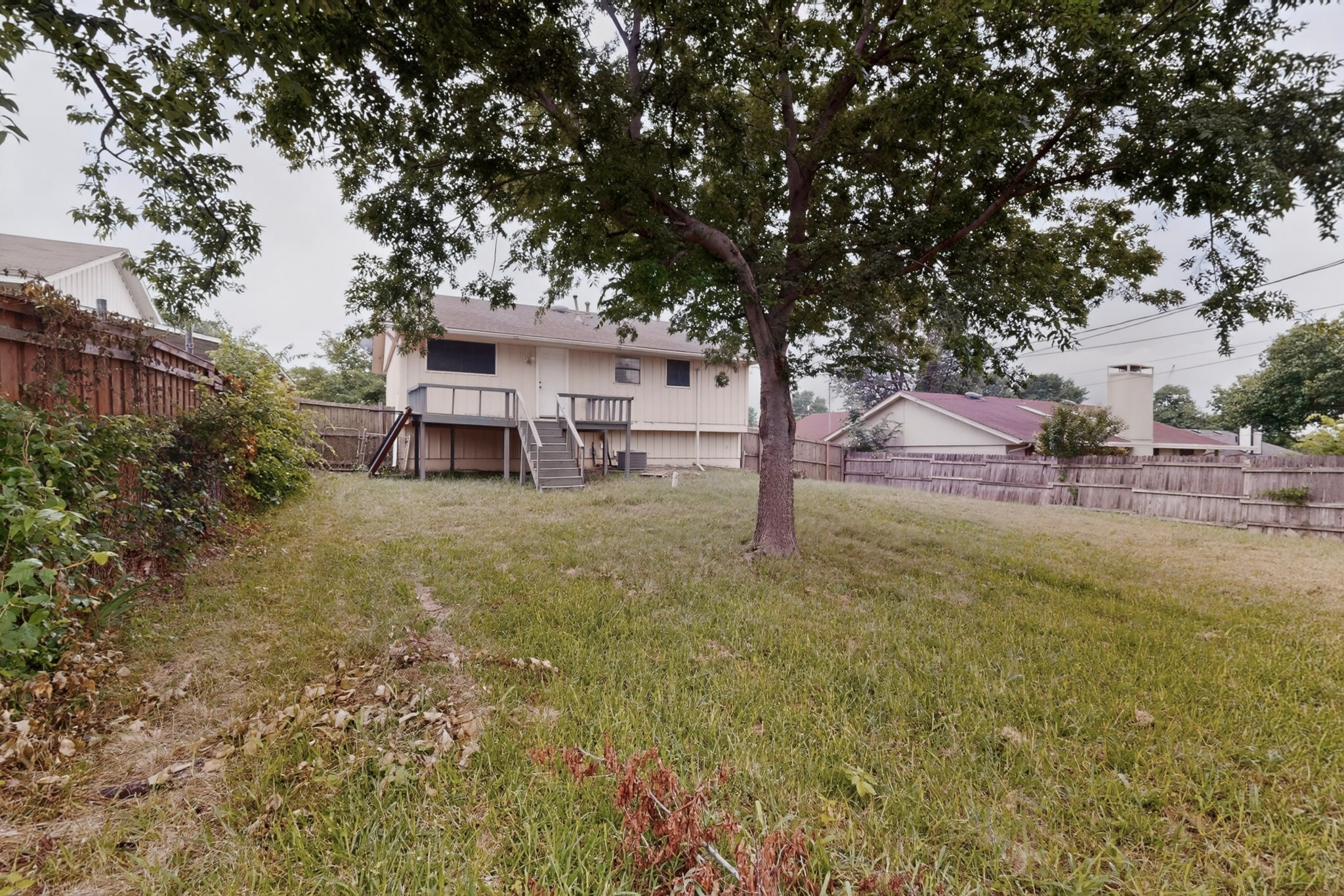 1109 Montclair Drive Garland TX 75040