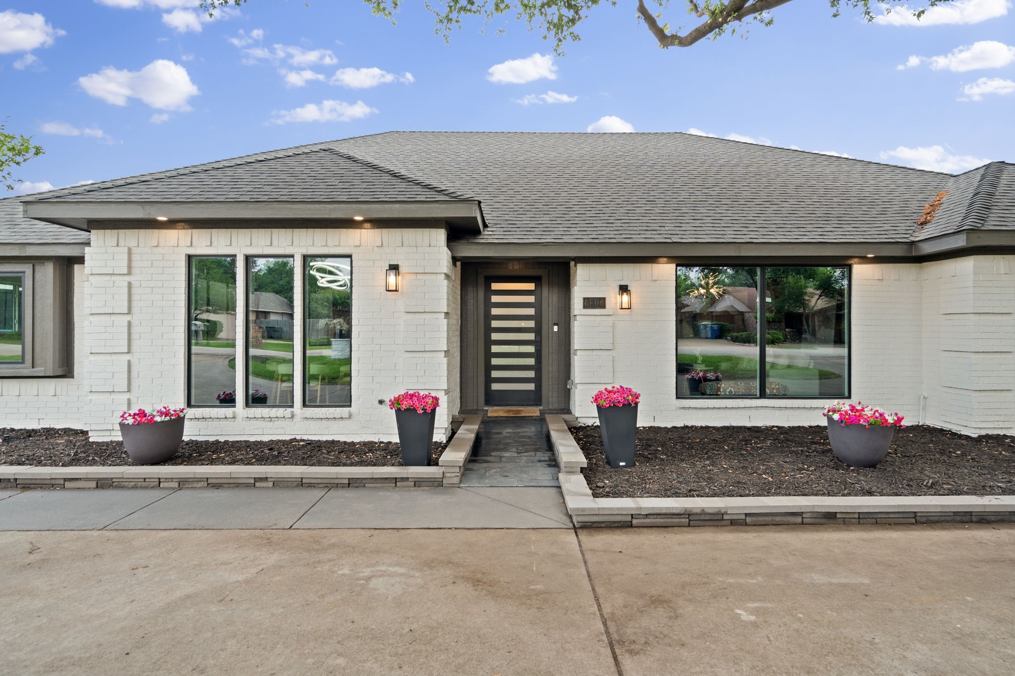 6606 Sawmill Road Dallas TX 75252