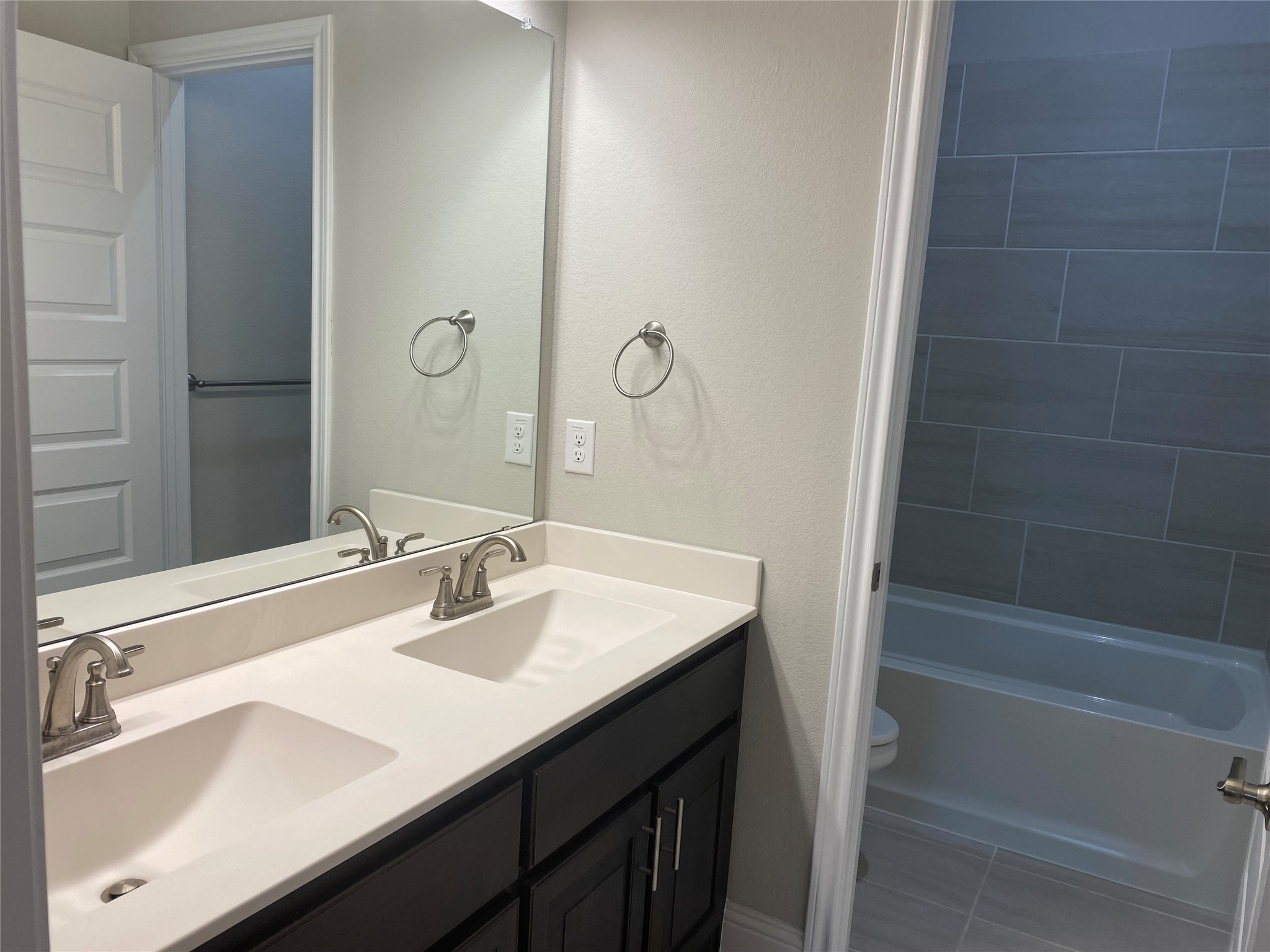 209 Johnson Street Granbury TX 76048