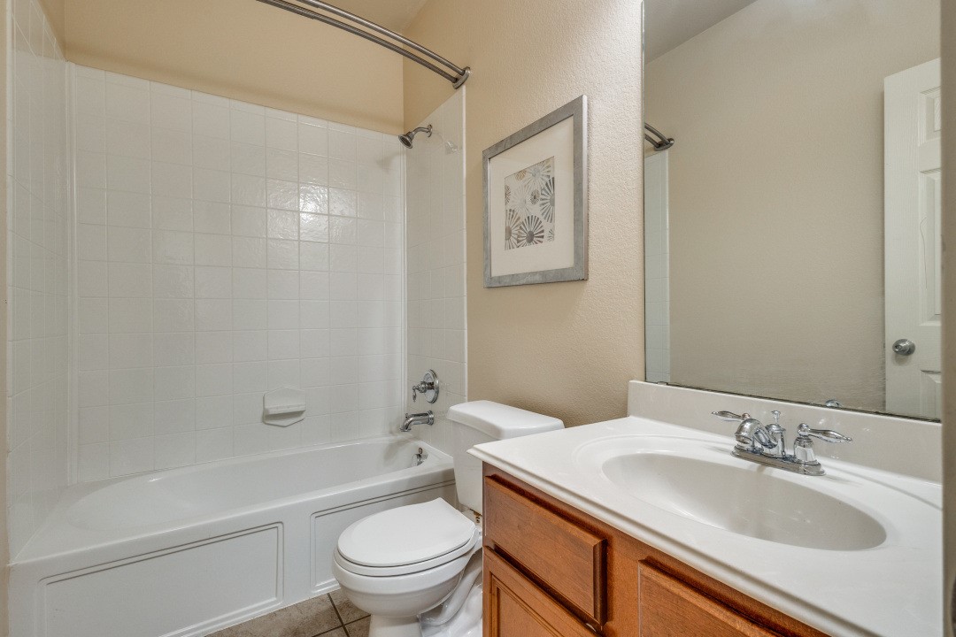15516 Gatehouse Drive Fort Worth TX 76262