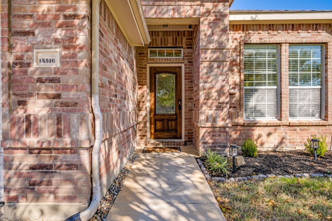 15516 Gatehouse Drive Fort Worth TX 76262