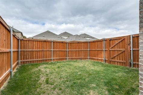 1505 Broadview Drive Garland TX 75042