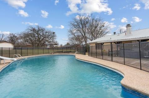 1601 E Bankhead Drive Weatherford TX 76086