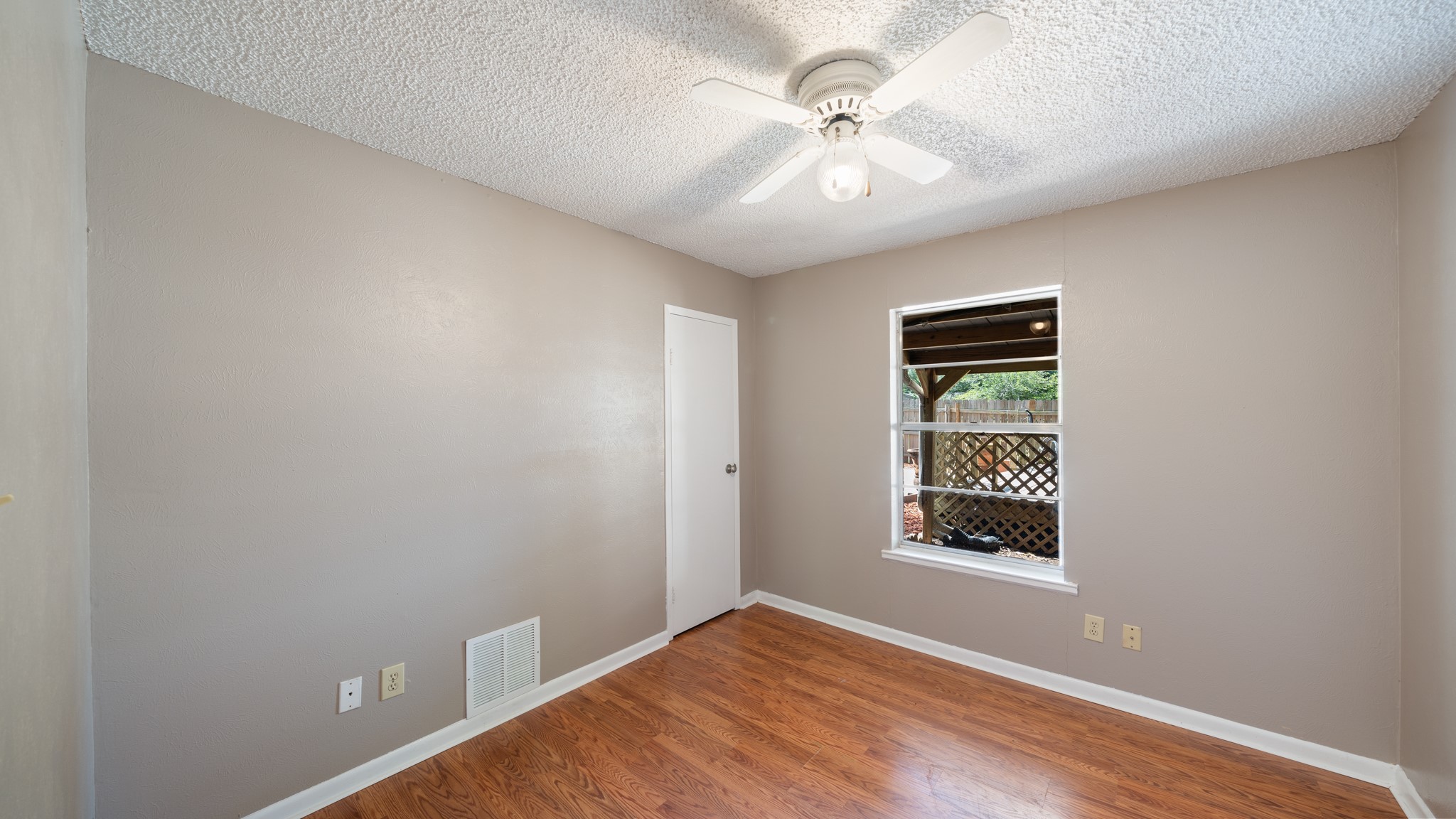 1399 Vz County Road 1803 Grand Saline TX 75140