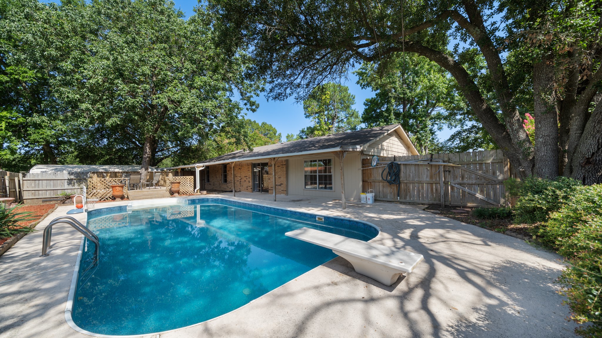 1399 Vz County Road 1803 Grand Saline TX 75140