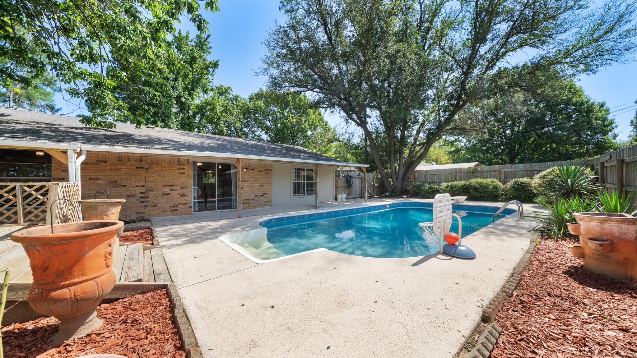 1399 Vz County Road 1803 Grand Saline TX 75140