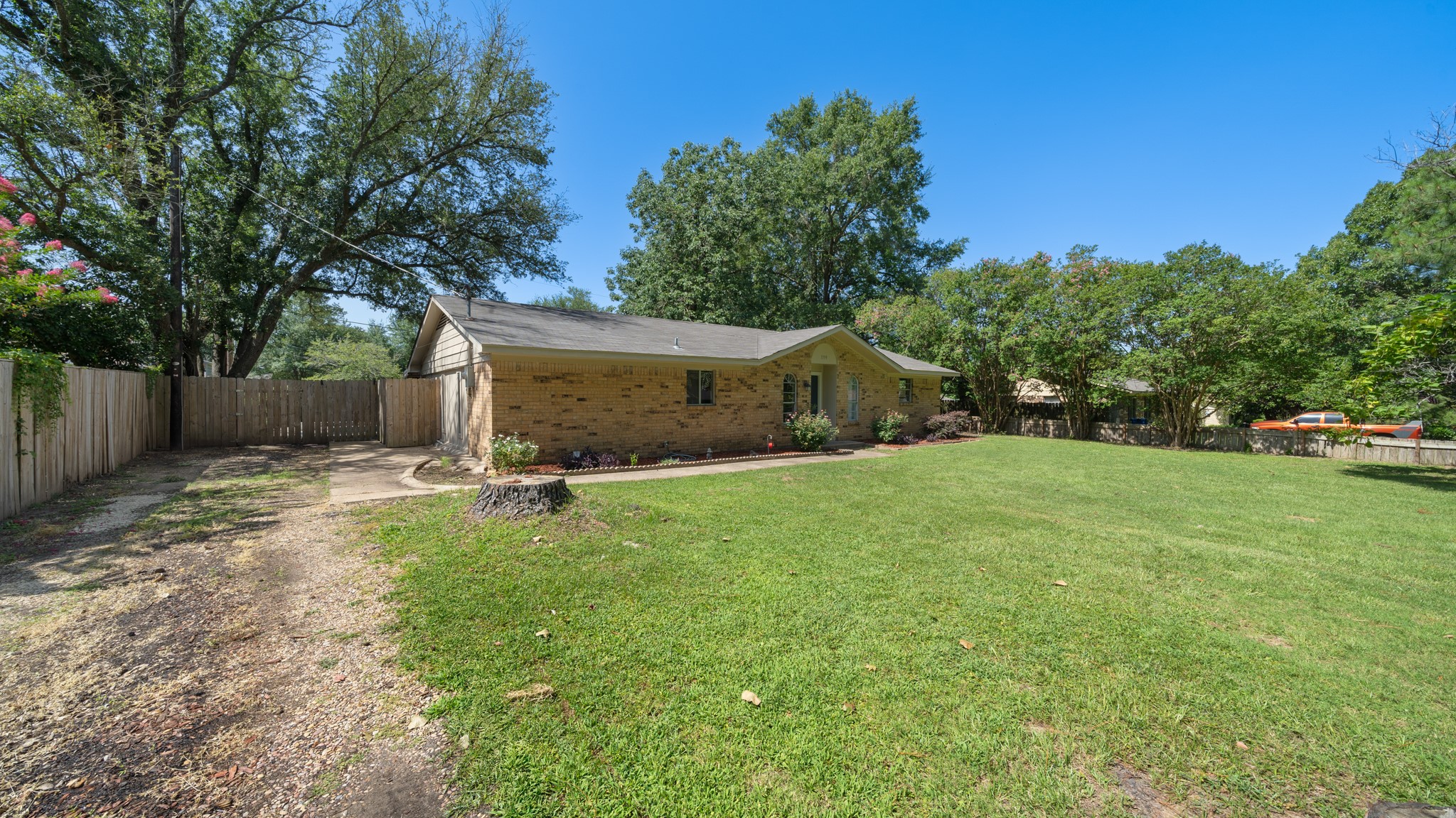 1399 Vz County Road 1803 Grand Saline TX 75140