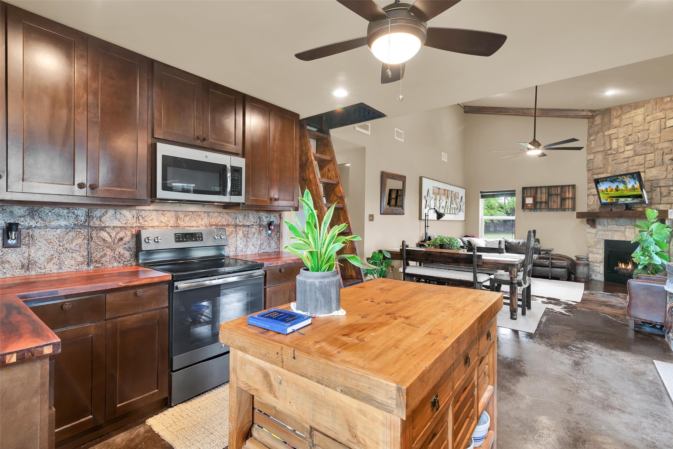 8665 Cr-669 Blue Ridge TX 75424