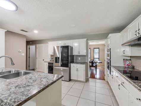2613 Brookhaven Drive Denison TX 75020