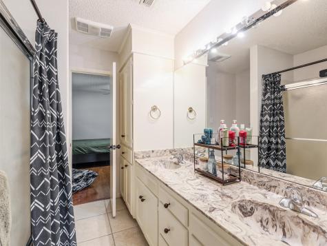 2613 Brookhaven Drive Denison TX 75020