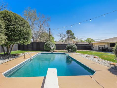 2613 Brookhaven Drive Denison TX 75020