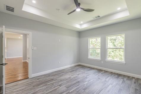 109 Gordons Circle Runaway Bay TX 76426