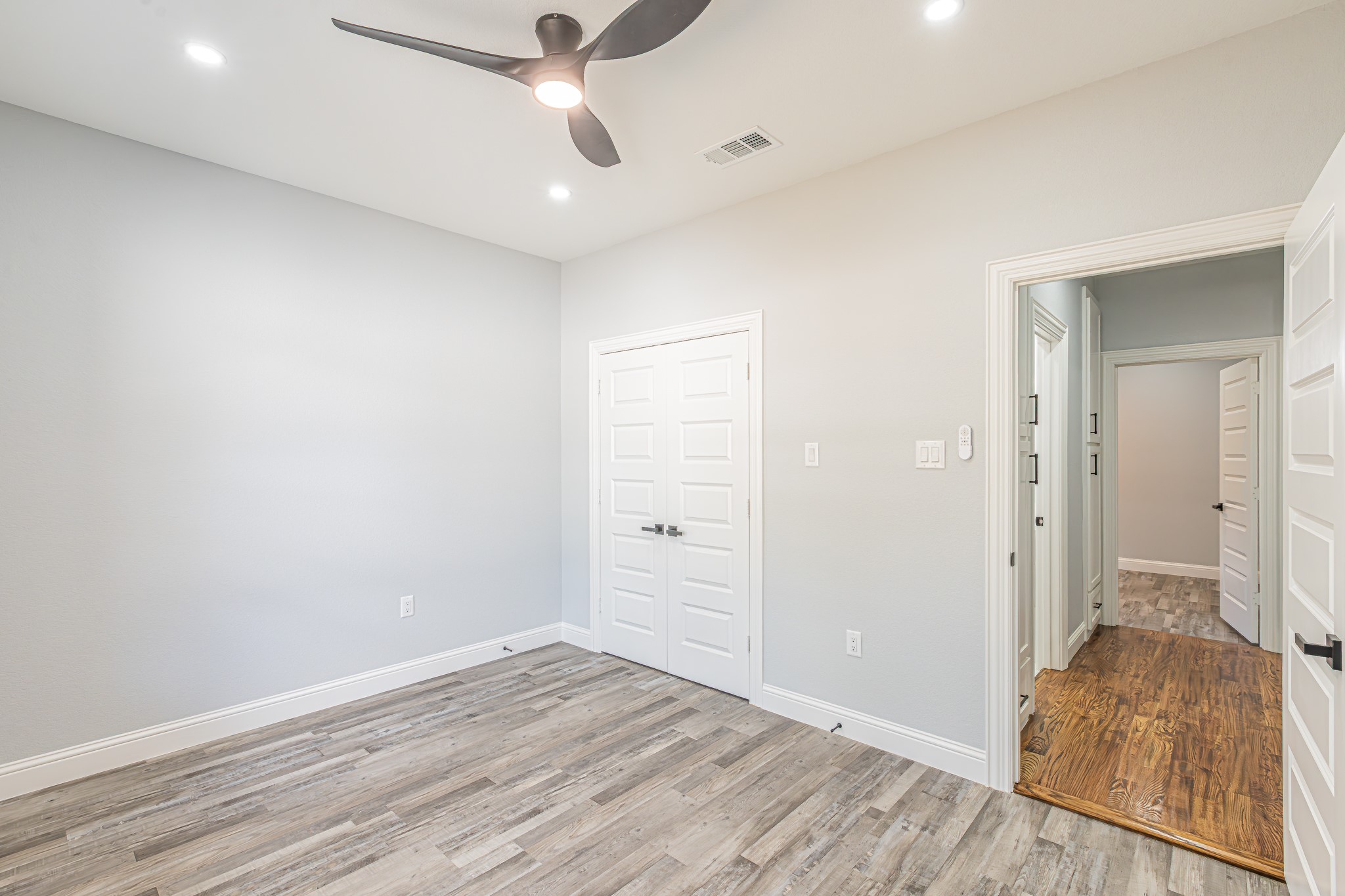109 Gordons Circle Runaway Bay TX 76426