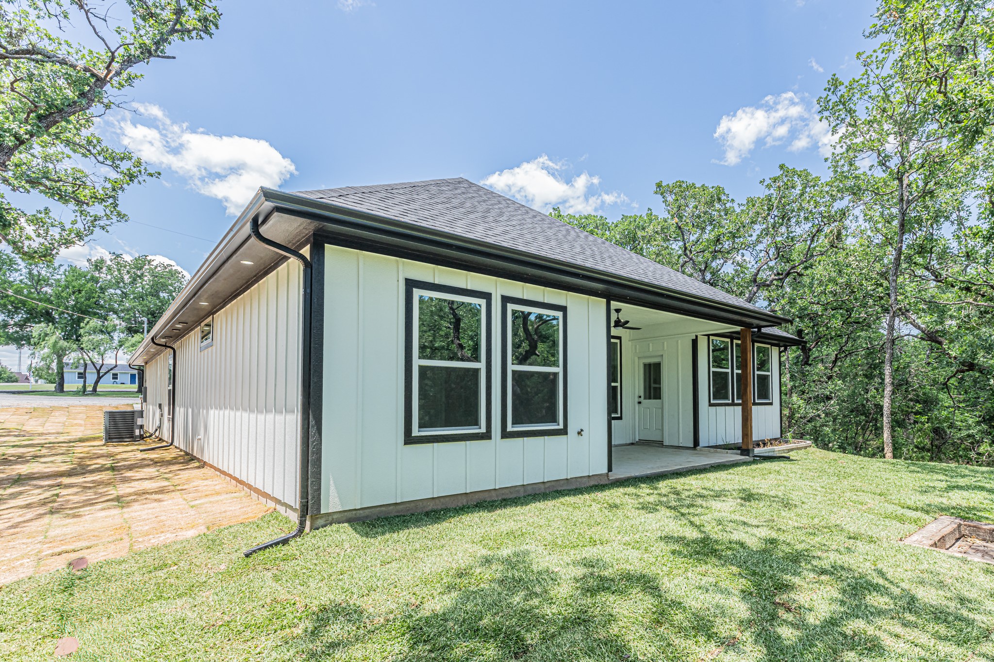 109 Gordons Circle Runaway Bay TX 76426