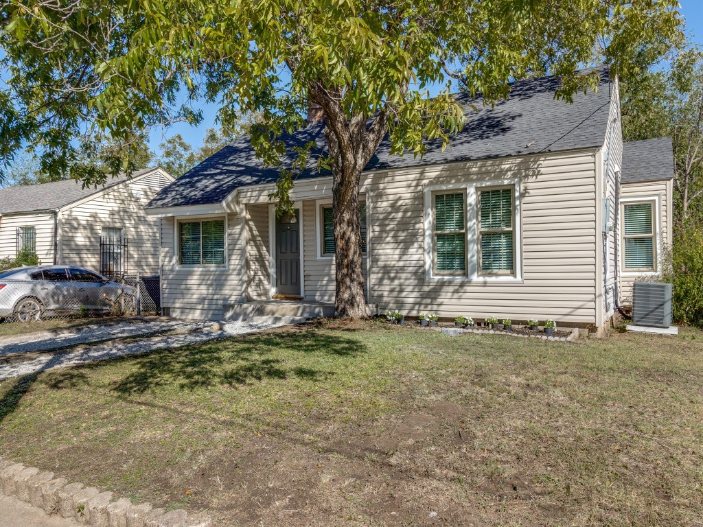 1406 Harlandale Avenue Dallas TX 75216
