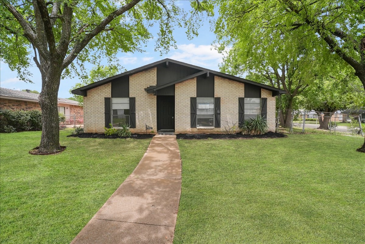7101 Hardwood Trail Dallas TX 75249