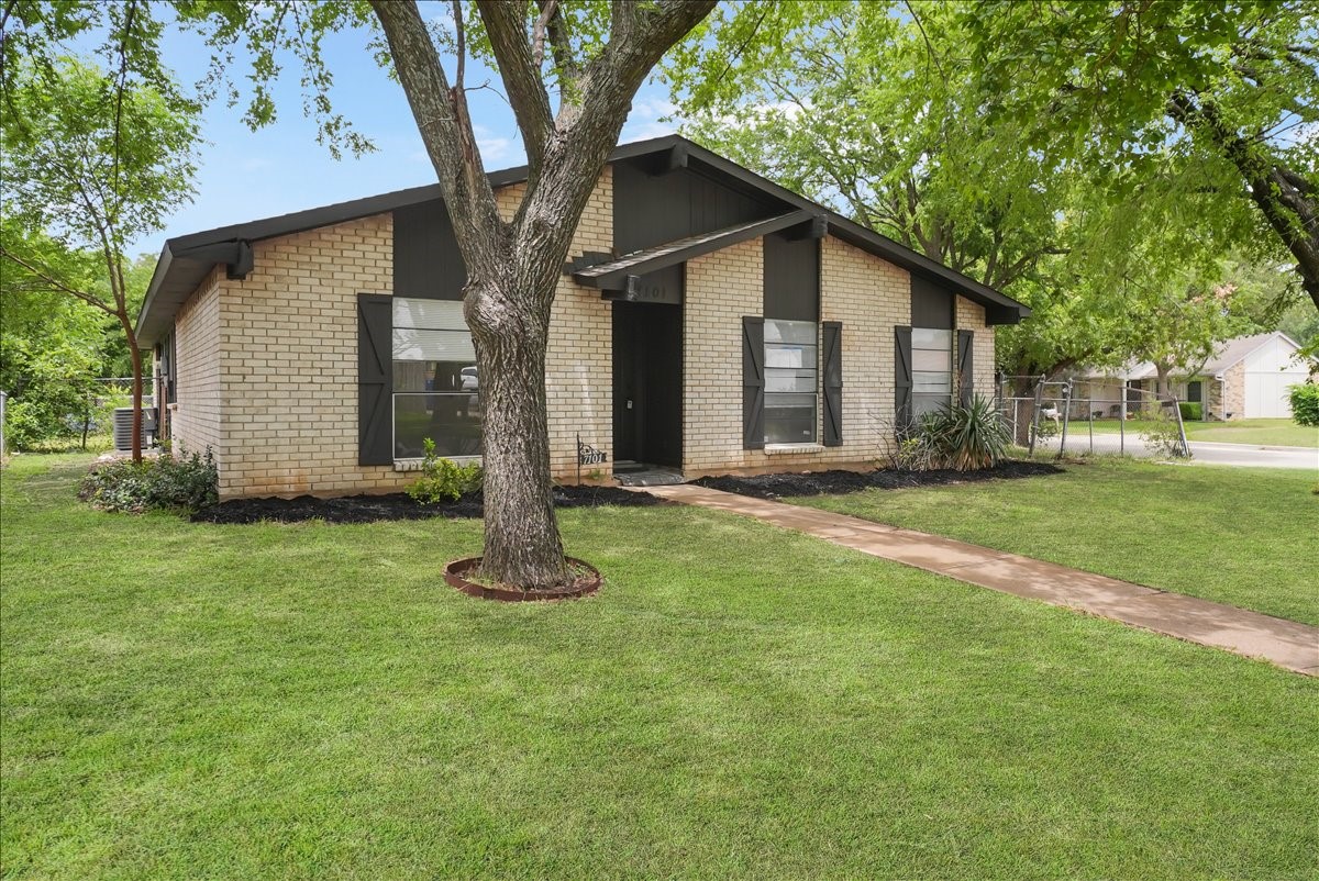 7101 Hardwood Trail Dallas TX 75249