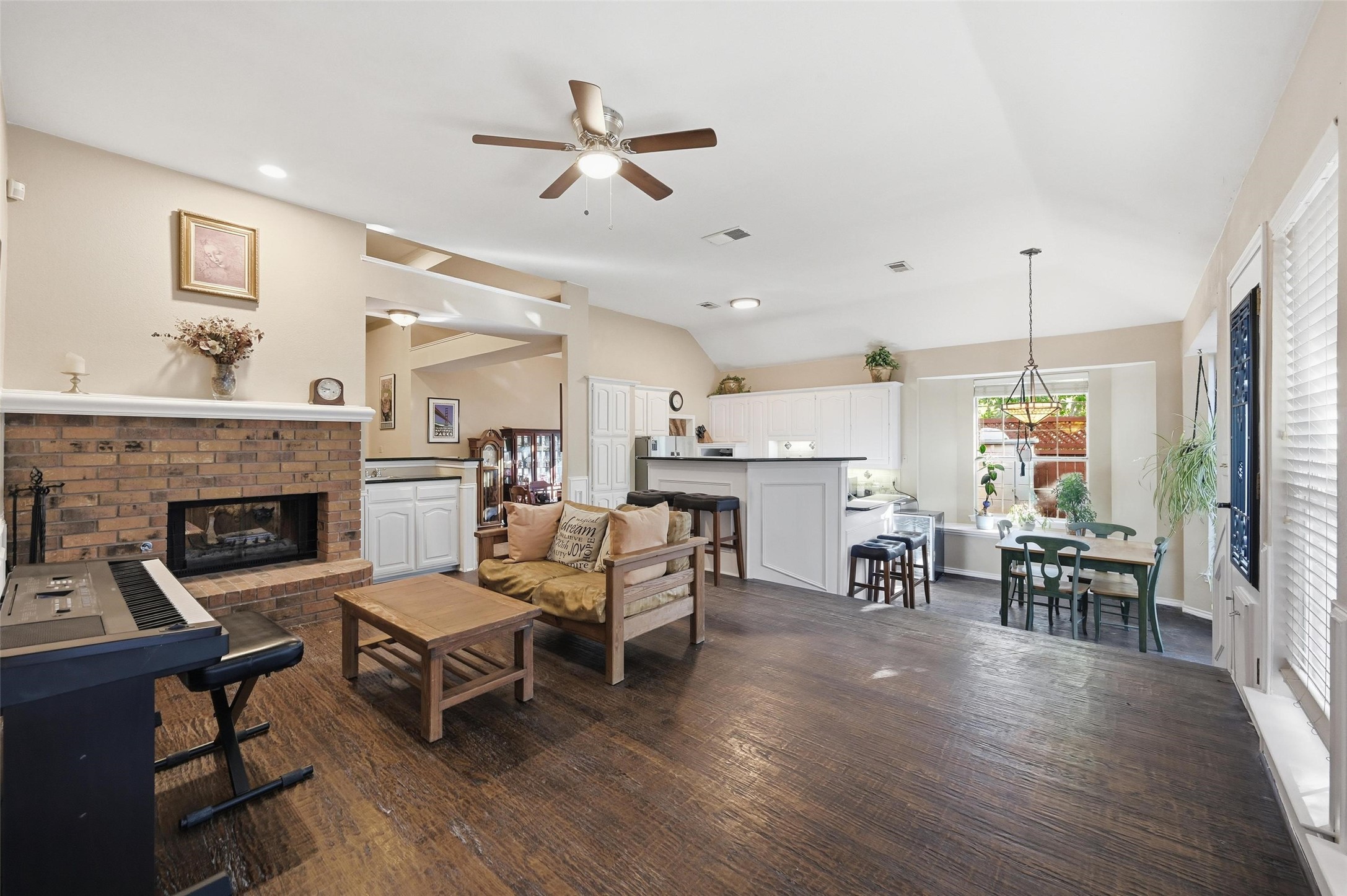 2680 Creekside Court Highland Village TX 75077