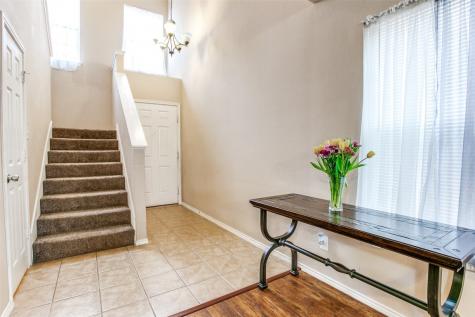 107 Cliff Heights Circle Dallas TX 75241