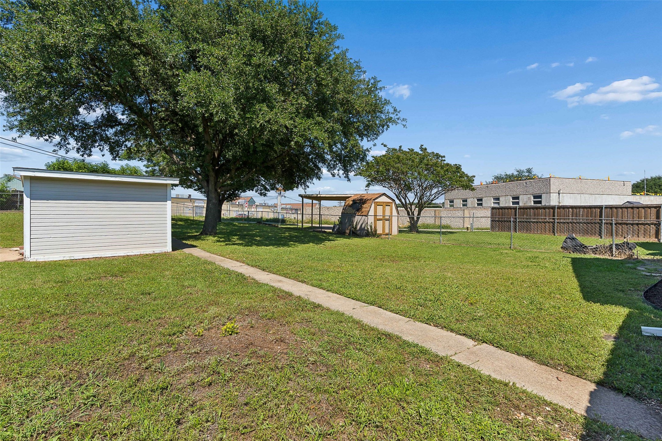 213 Teakwood Lane Lewisville TX 75067