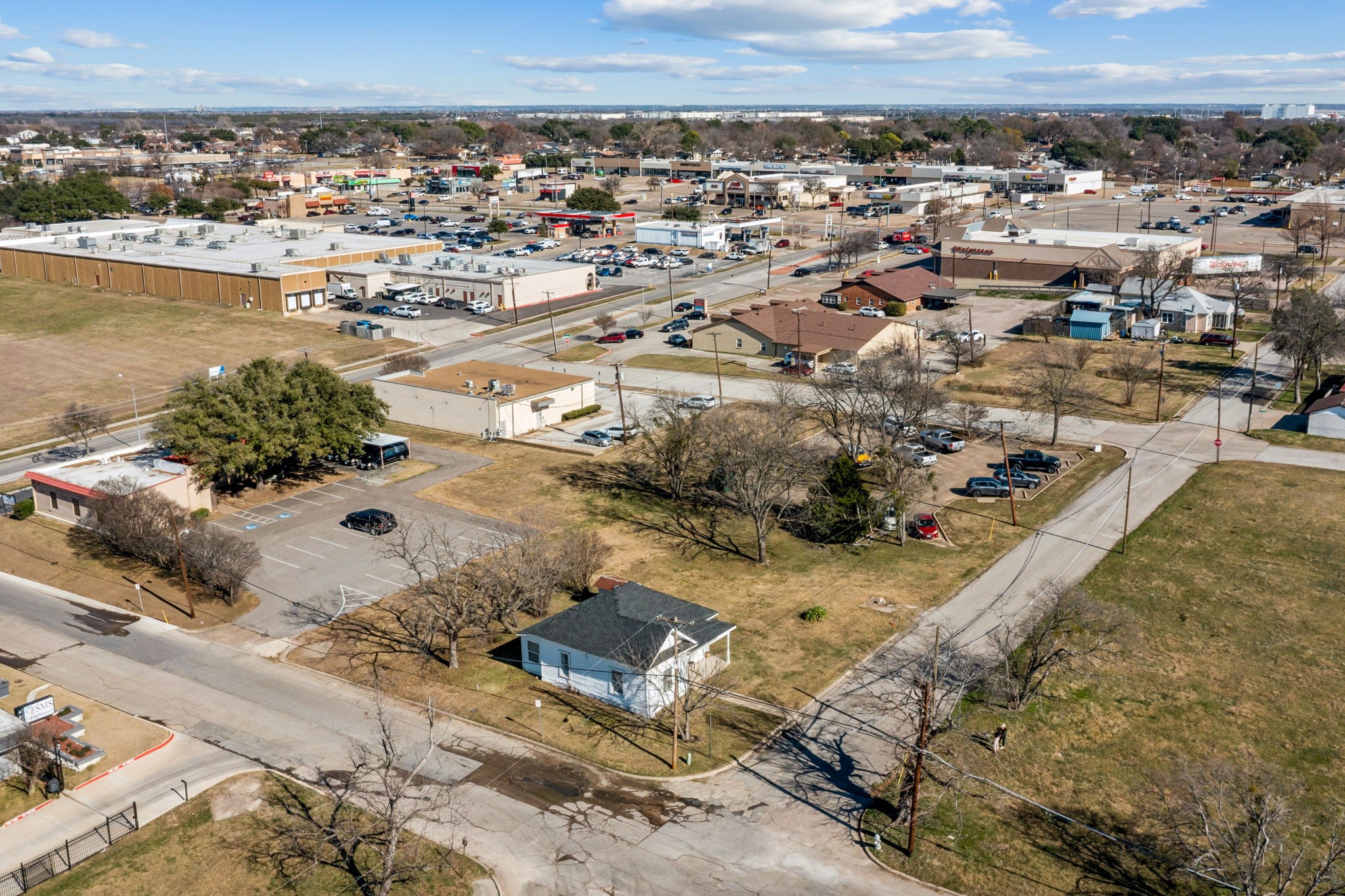 319 Mckinney Street Mesquite TX 75149