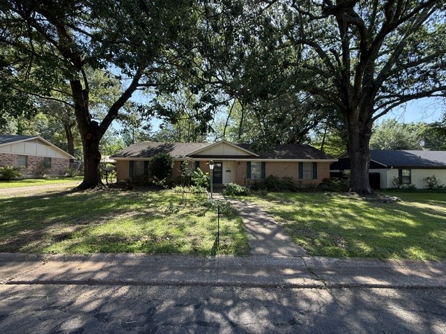 665 32nd Street SE Paris TX 75460