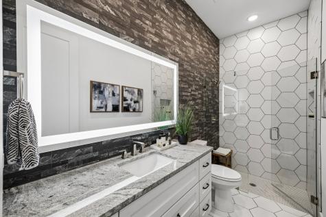 1925 Creek View Court Argyle TX 76226