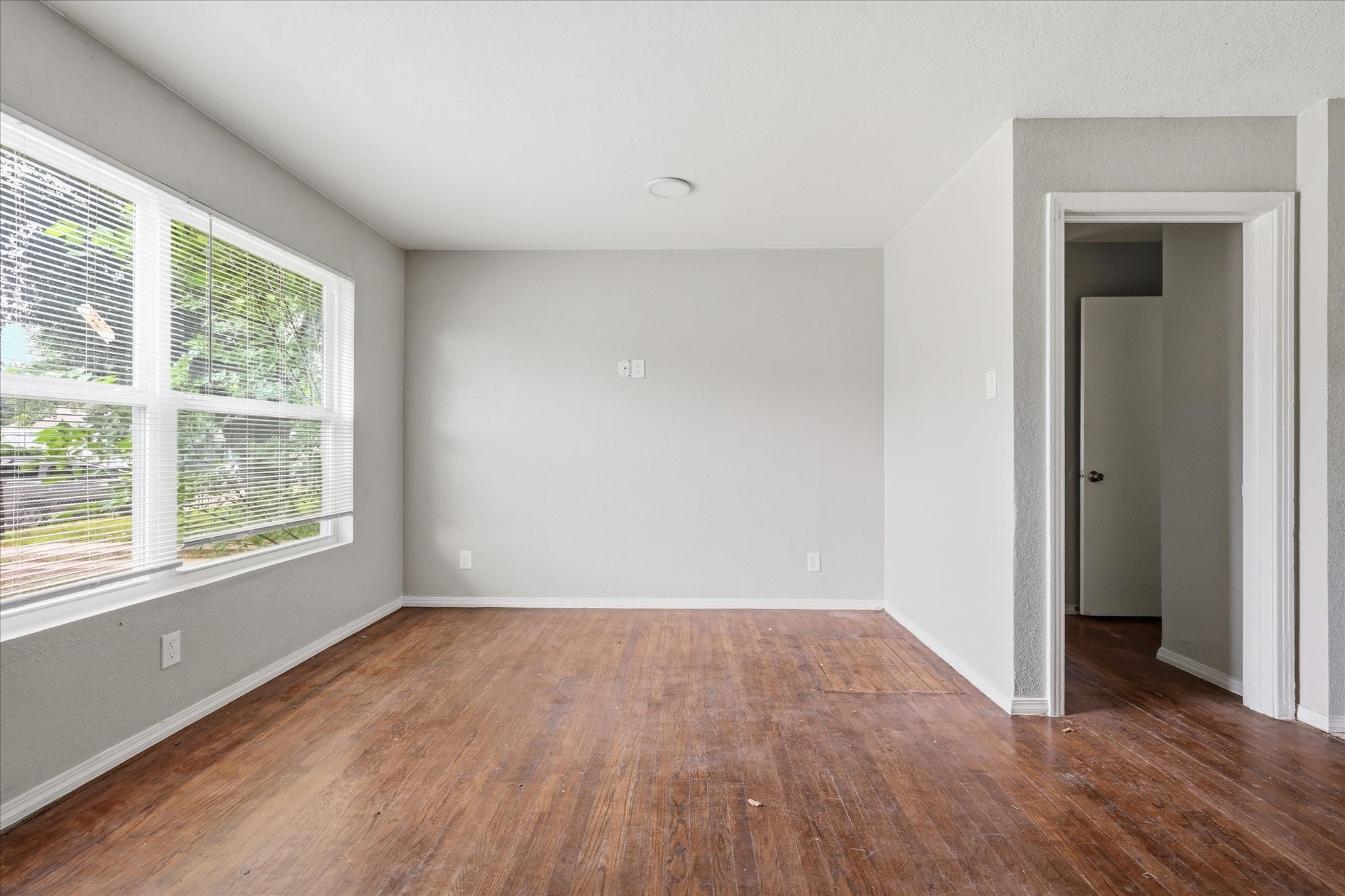1303 Stone Drive Irving TX 75061