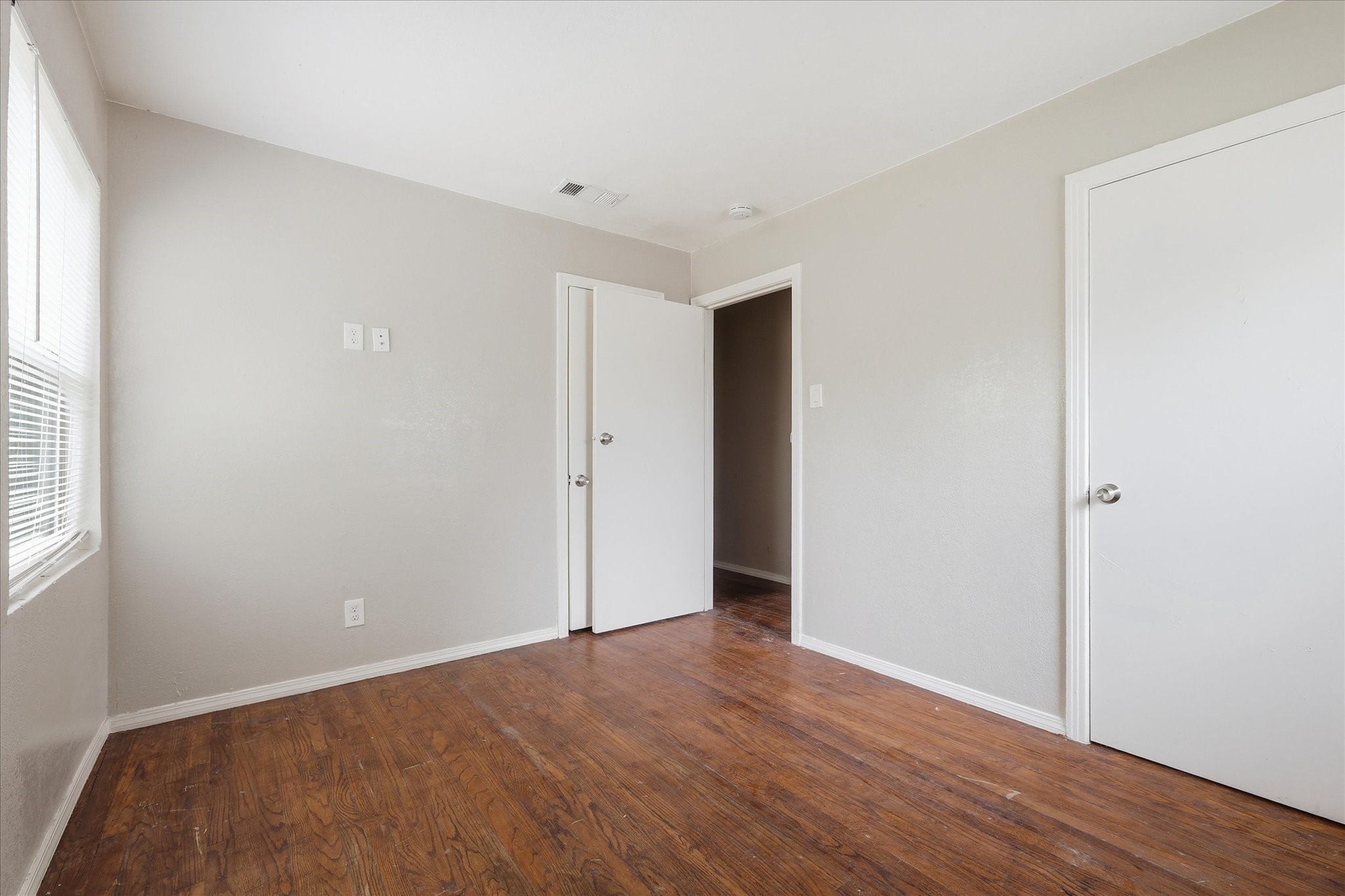 1303 Stone Drive Irving TX 75061
