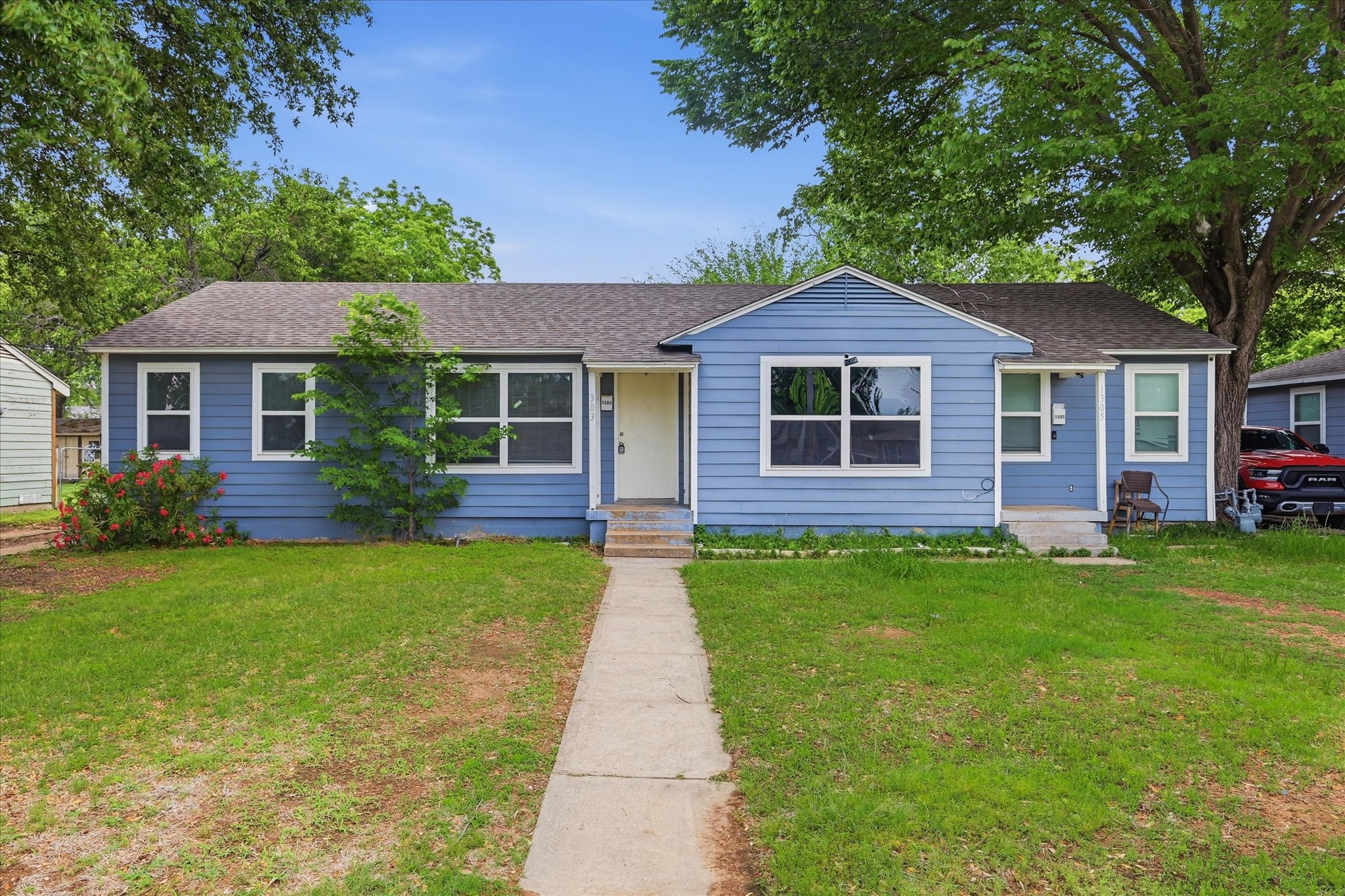 1303 Stone Drive Irving TX 75061