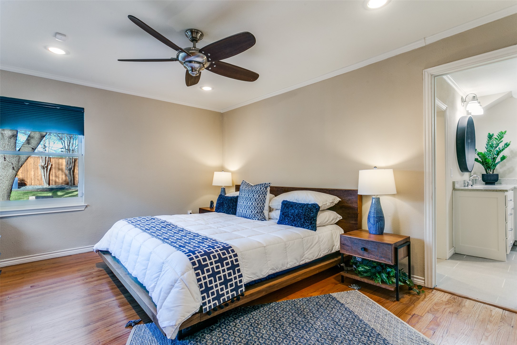 318 Ruth Street Grapevine TX 76051