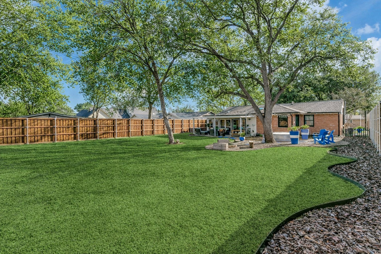 318 Ruth Street Grapevine TX 76051