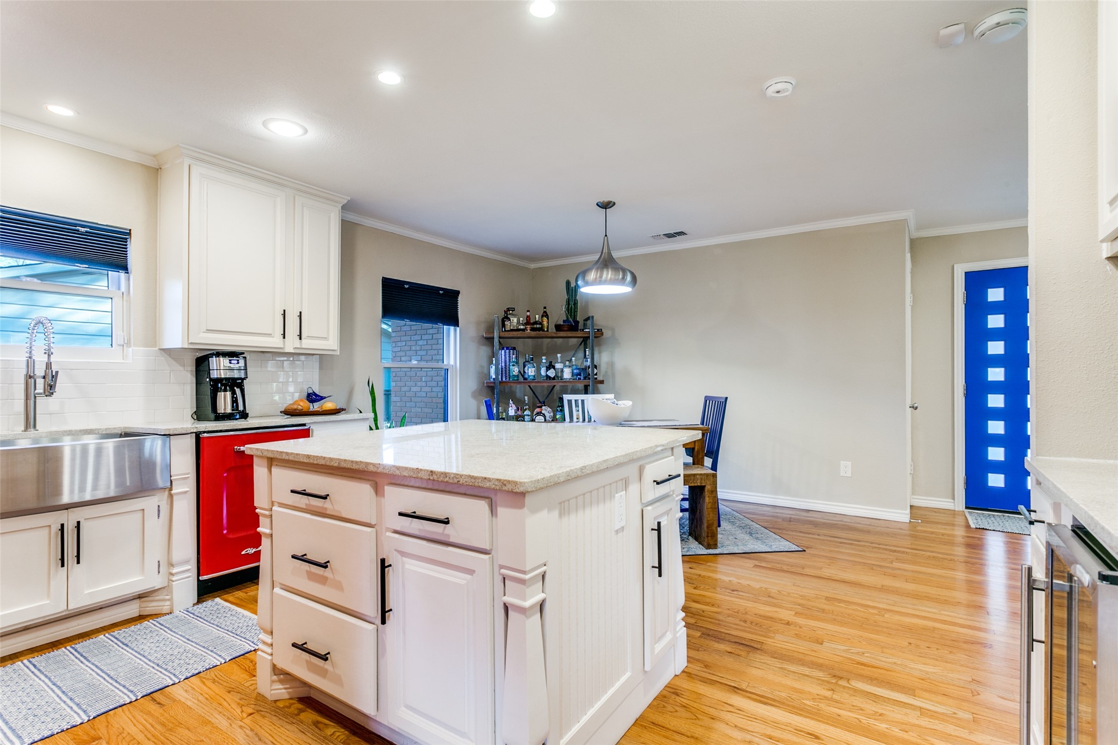 318 Ruth Street Grapevine TX 76051