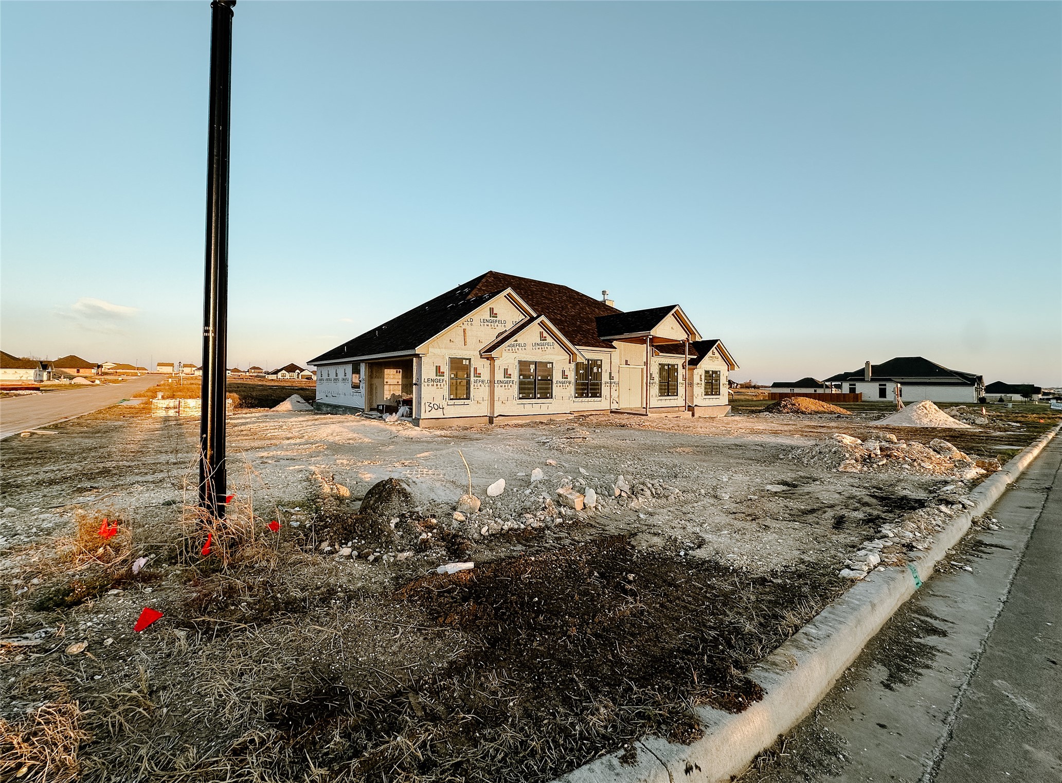 1304 Red Rock Road Hewitt TX 76643