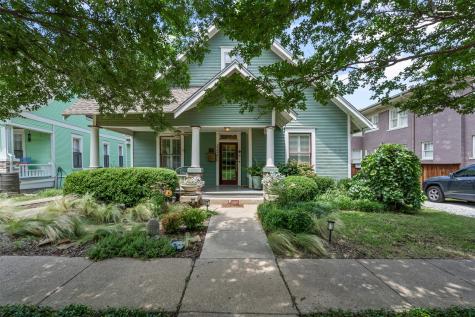 2206 College Avenue Fort Worth TX 76110