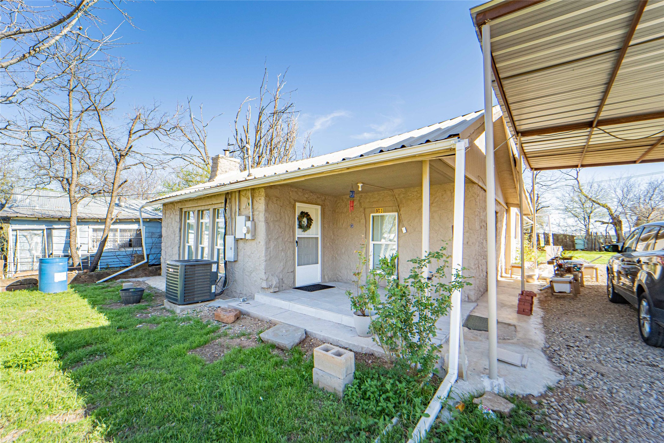 903 W Wheeler Street Breckenridge TX 76424