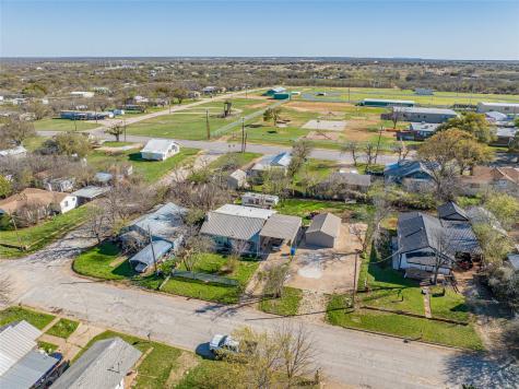 903 W Wheeler Street Breckenridge TX 76424