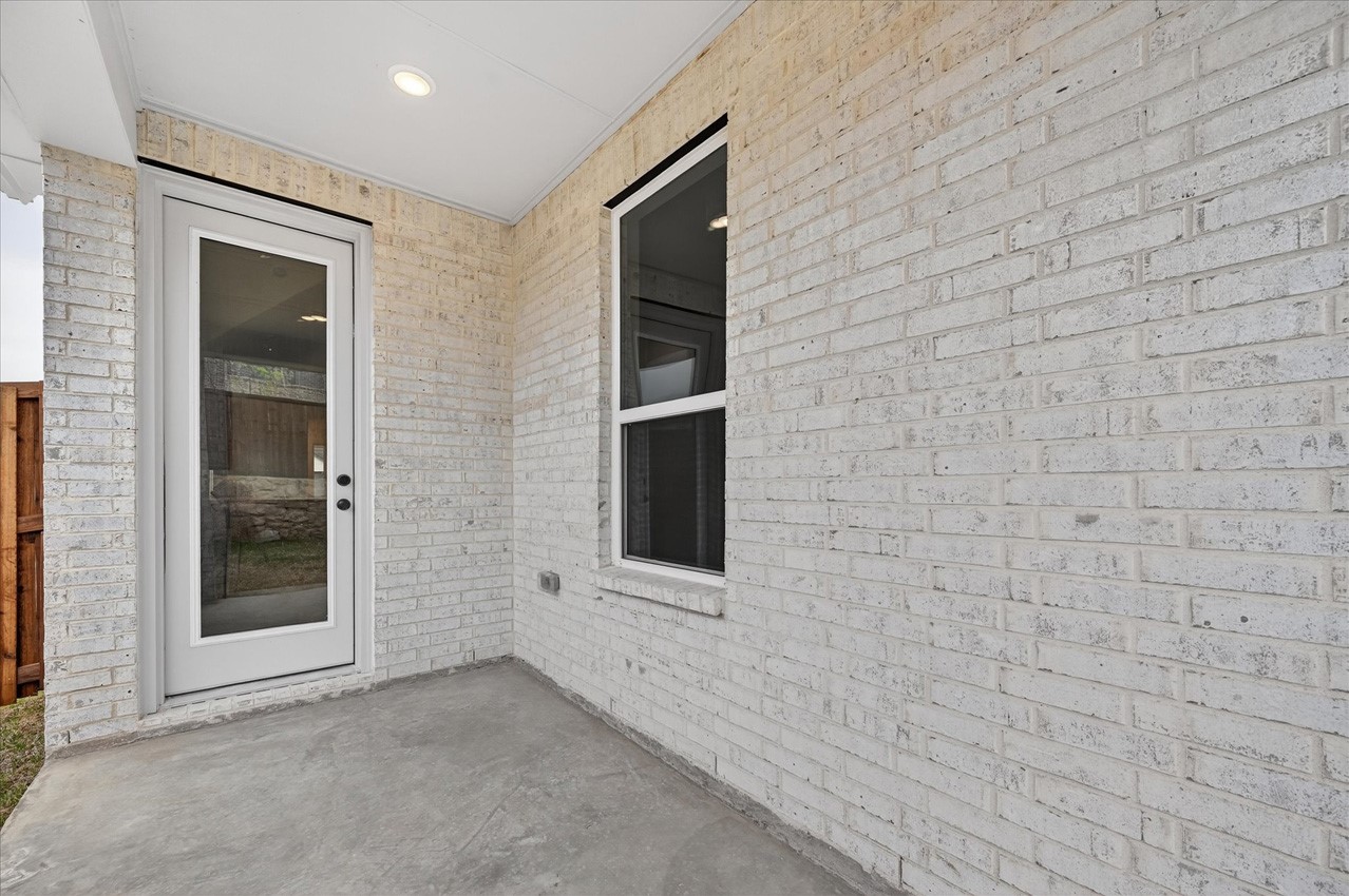 723 Sagebrush Trail Sherman TX 75092
