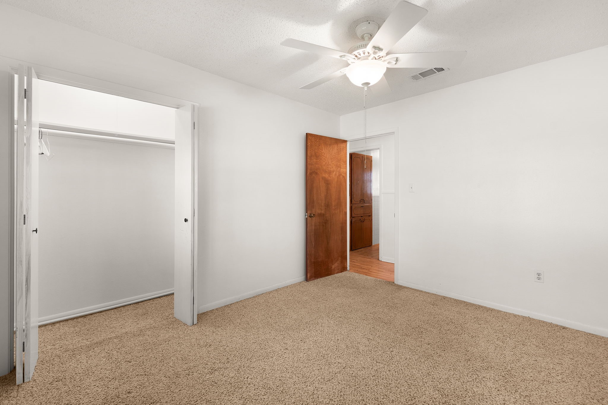 1830 Fm 221 Hamilton TX 76531